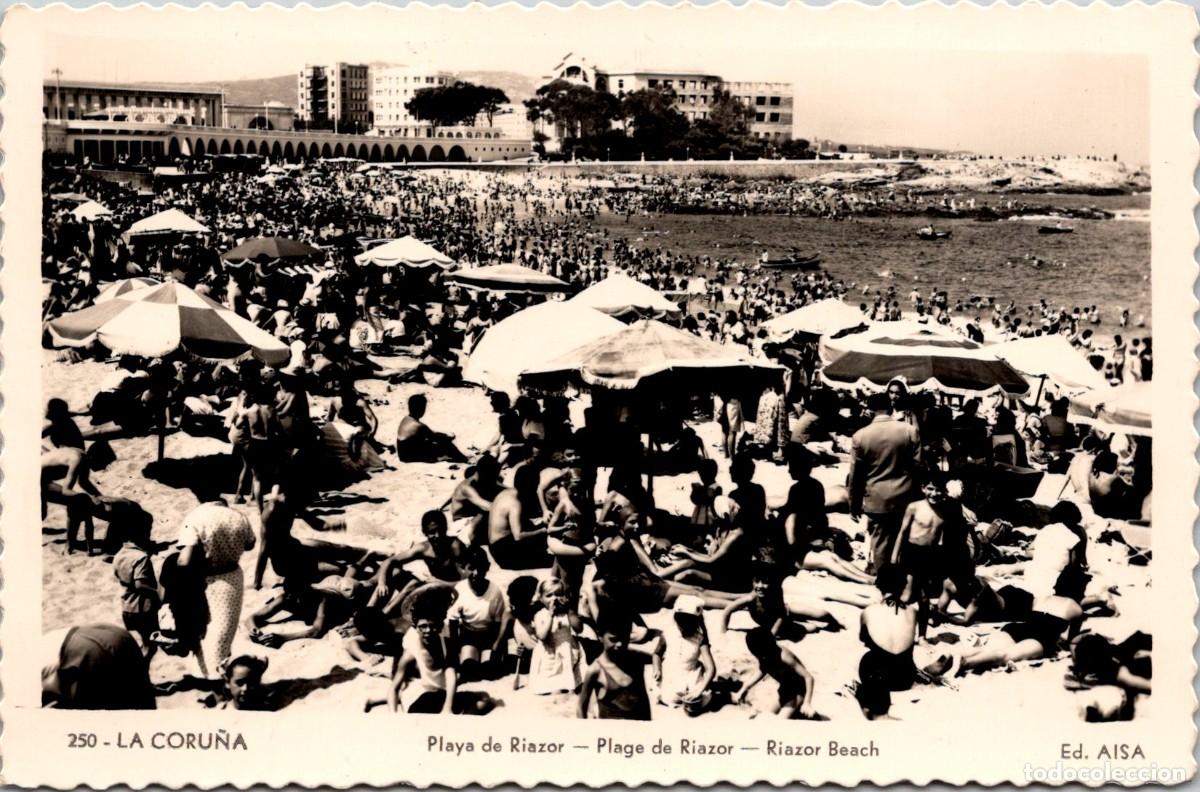 Postales: La Coru&ntilde;a - Playa de Riazor - AISA 250 - 140x91mm