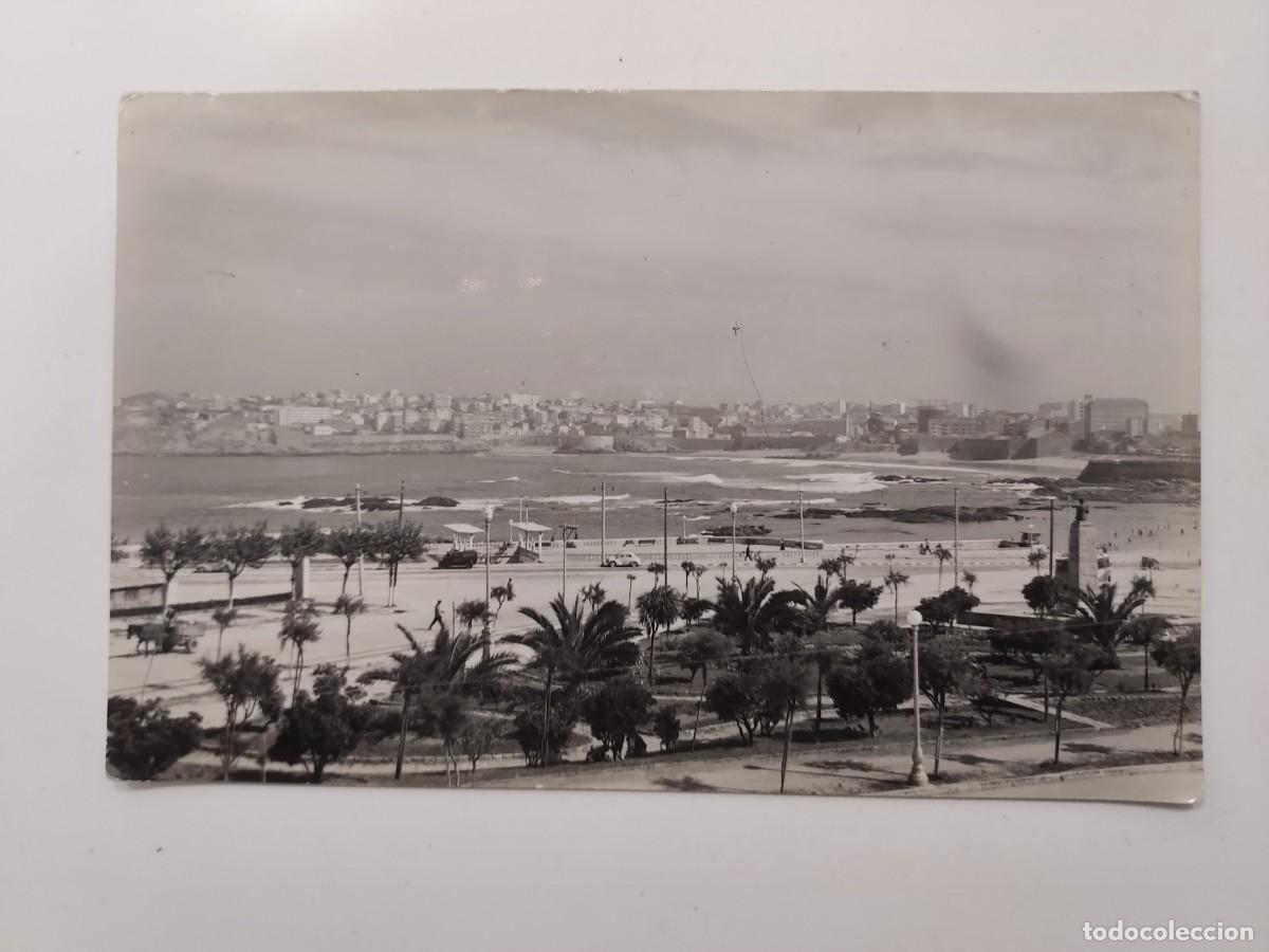 Postales: POSTAL LA CORU&Ntilde;A PLAZA PORTUGAL. A&Ntilde;OS 1950. ESCRITA. EDIC. DELFOR 19