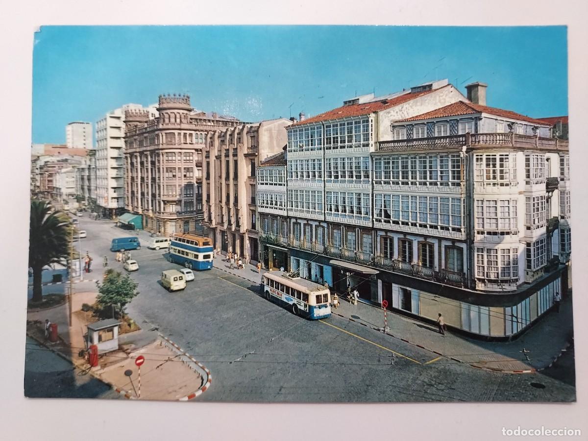 Postales: POSTAL LA CORU&Ntilde;A PLAZA DE PONTEVEDRA. 1969. CIRCULADA. GASOLINERA SURTIDOR