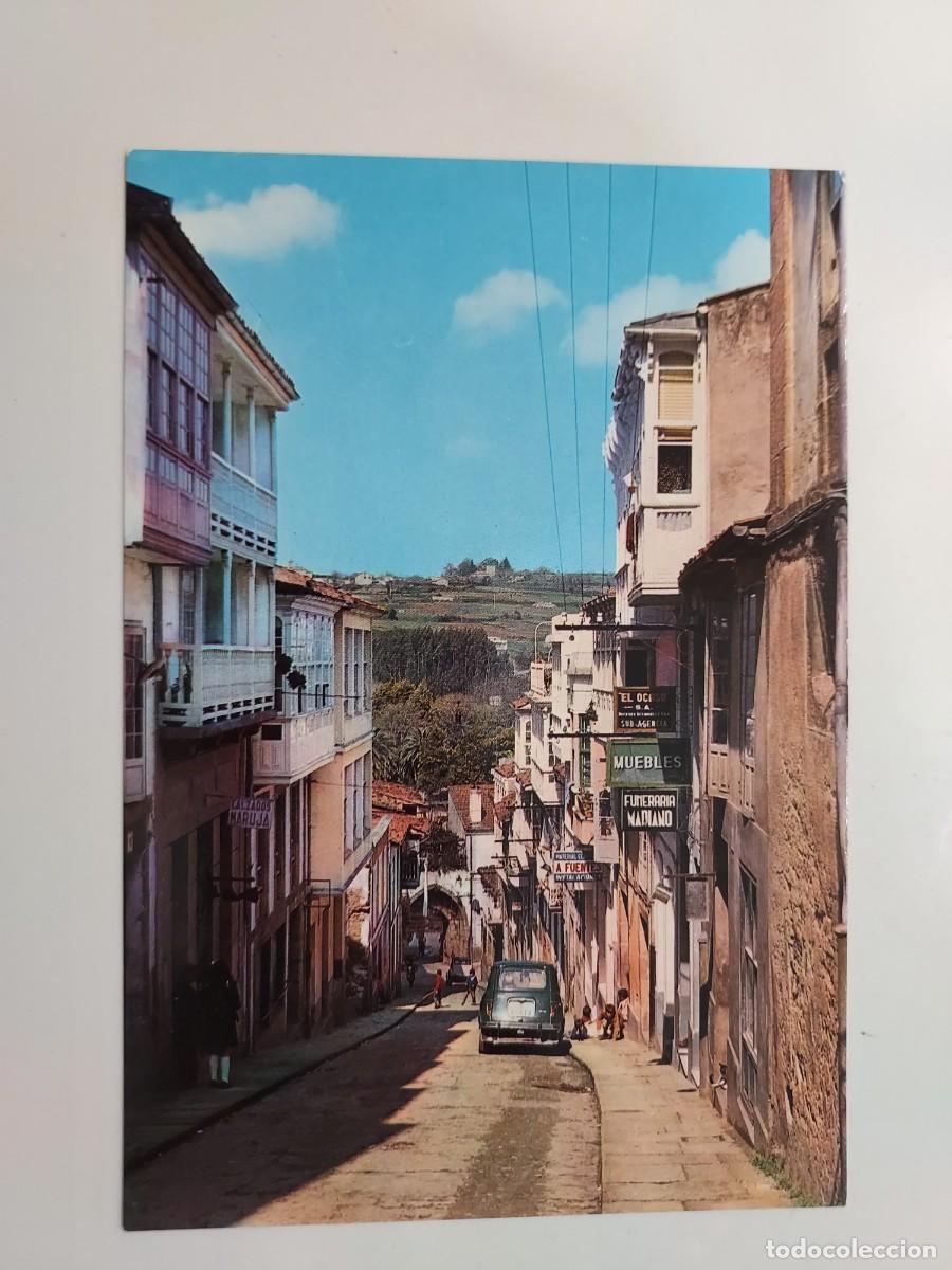 Postales: POSTAL BETANZOS CALLE DE LOS HERREROS. 1971. SIN CIRCULAR. CORU&Ntilde;A. RENAULT 4