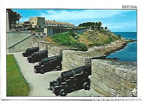 Postales: MURALLAS Y PARADOR NACIONAL.- BAYONA