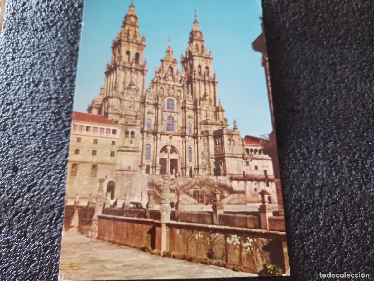 Postales: 9604 Santiago de Compostela. La Catedral. Fachada del Obradoiro. ed. Campa&ntilde;&aacute;, circulada