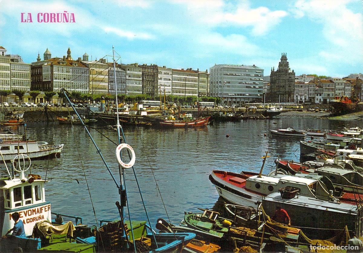Postales: Postal de la d&aacute;rsena de La Coru&ntilde;a, vista parcial del puerto
