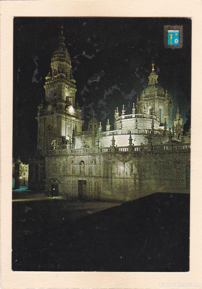 Postales: SANTIAGO DE COMPOSTELA (LA CORU&Ntilde;A). TORRE DEL RELOJ, PUERTA SANTA Y PLAZA DE LOS LITERARIOS (1970)