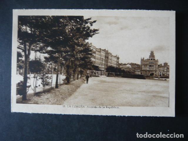 Postales: LA CORU&Ntilde;A AVENIDA DE LA REPUBLICA - Foto 1