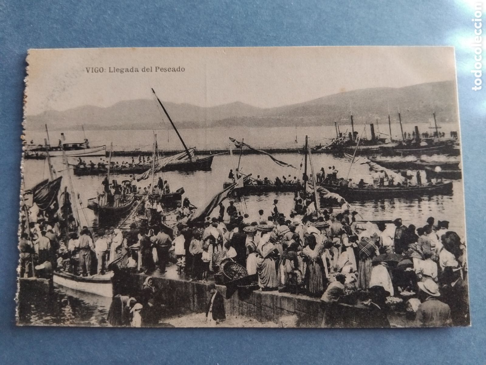 Postales: Postal Vigo llegada del pescado