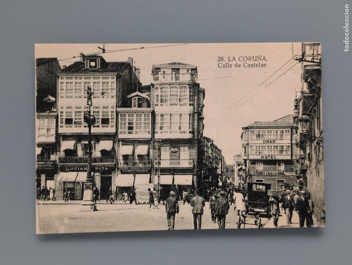 Postkarten: POSTAL LA CORU&Ntilde;A N&ordm; 26 CALLE DE CASTELAR EDIC GRAFOS GALICIA PERFECTA CONSERVAC ANIMADA
