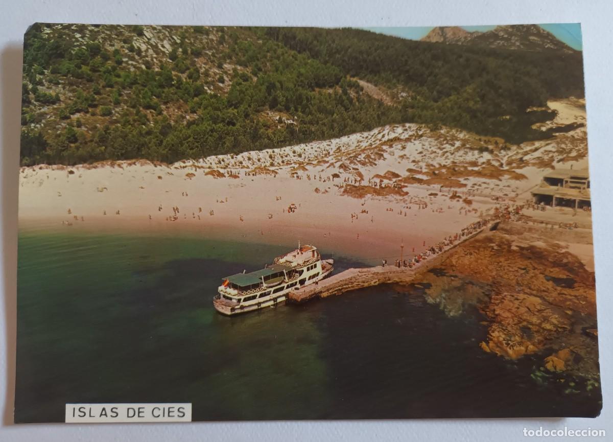 Postales: ISLAS CIES. RIA DE VIGO. VISTA AEREA (1973) - BARCOS &rdquo;ILLAS SICAS&rdquo; - POSTALES FAMA