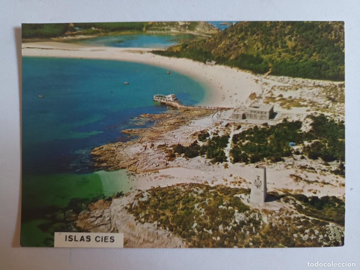 Postales: ISLAS CIES. RIA DE VIGO. VISTA AEREA (1971) - MONOLITO EN HONOR A FRANCO - POSTALES FAMA