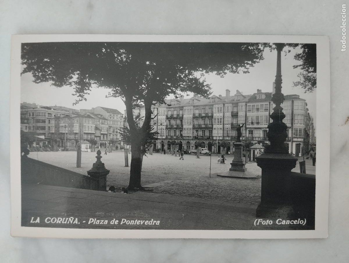 Postales: POSTAL FOTOGRAFICA LA CORU&Ntilde;A PLAZA DE PONTEVEDRA. FOTO CANCELO.