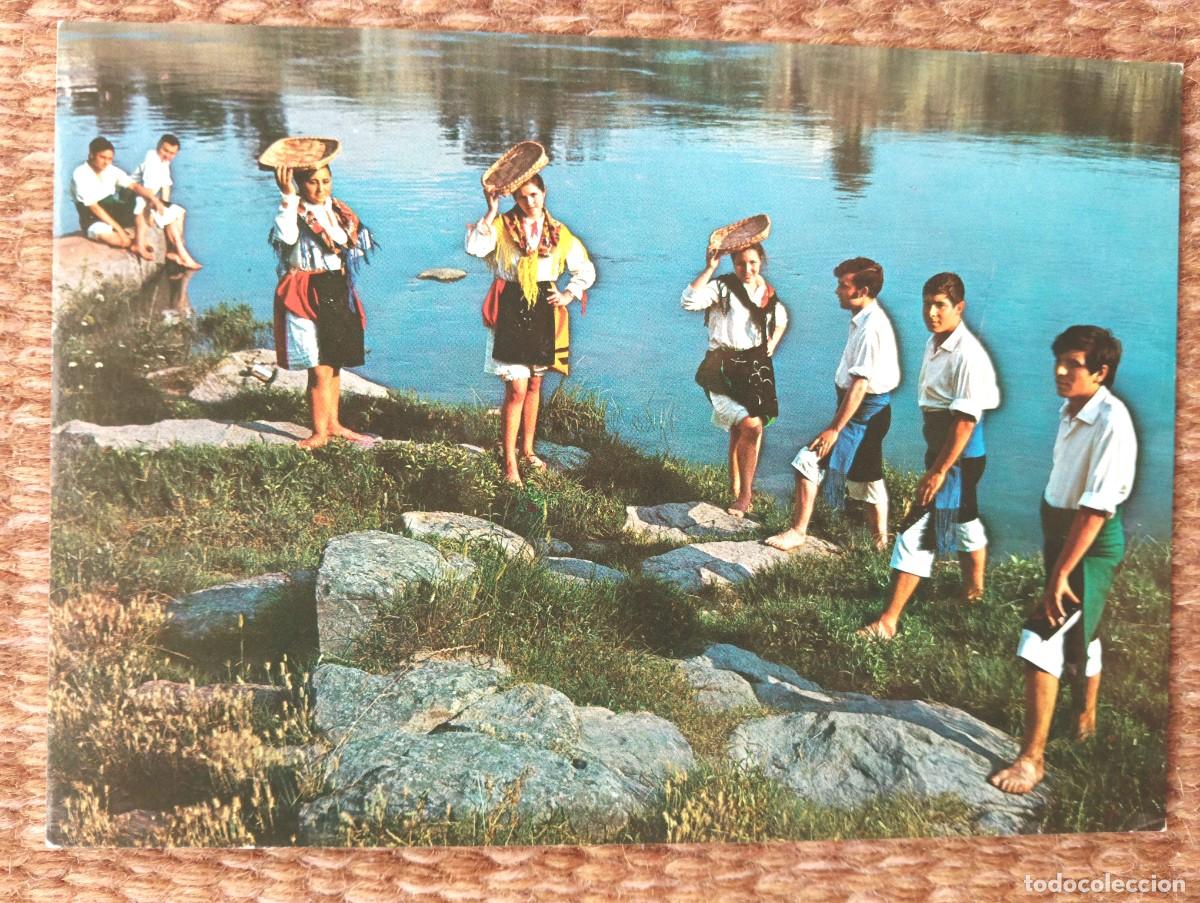 Postales: GALICIA - GRUPO TIPICO - ED. ARRIBAS