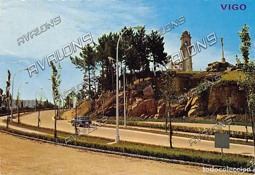 Postales: Parque municipal de La Gu&iacute;a en Vigo (Pontevedra) - circulada con sello , a&ntilde;os 70