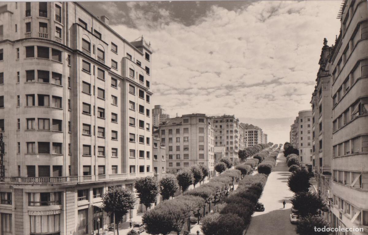 Postales: VIGO GRAN VIA DEL GENERAL&Iacute;SIMO, HOTEL LISBOA &ndash; EDICIONES SICILIA N&ordm;11 &ndash; CIRCULADA 1963