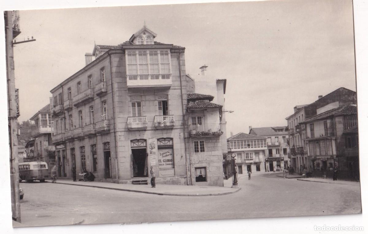 Postales: Ribadavia Orense Merceria el Globo . Escrita en 1964 , sin reverso, no figura fot&oacute;grafo ni editor.