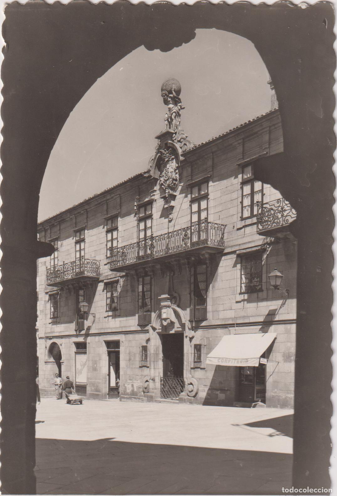 Postales: SANTIAGO DE COMPOSTELA, PLAZA DE TORAL - EDICIONES GARCIA GARRABELLA N&ordm;161 - CIRCULADA 1955