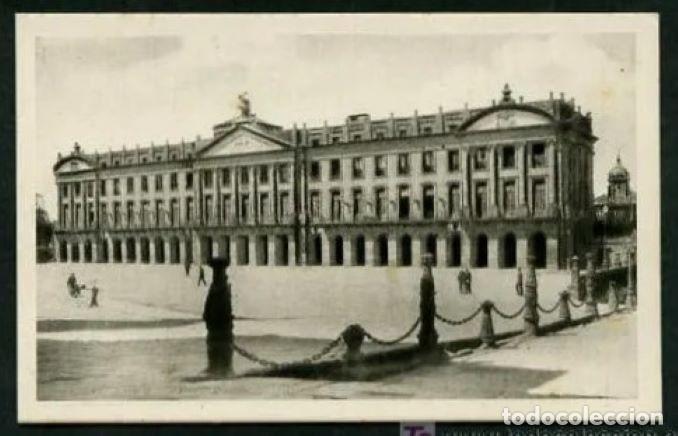 Postales: Santiago de Compostela. *Palacio del Rajoy* Sin datos editor. Nueva.