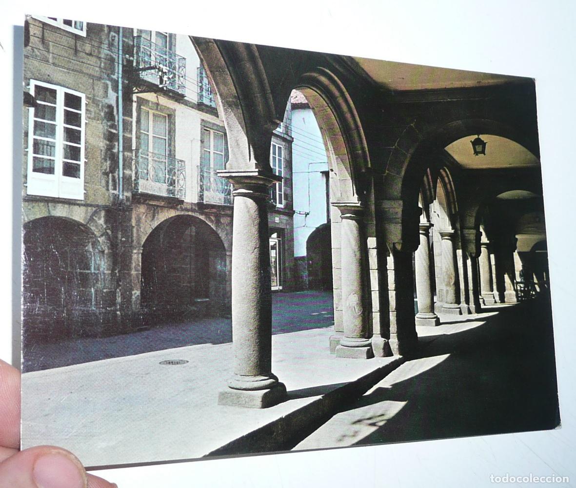 Postales: Postal Santiago de Compostela N&ordm; 19 Soportales de la Rua del Villar. Sin circular.