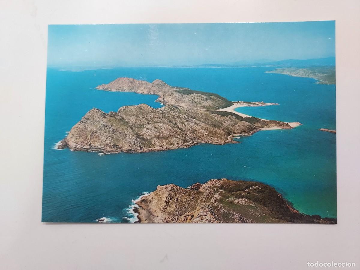Postcards: POSTAL VIGO - ISLAS CIES VISTA AEREA RIA DE VIGO. 1985. S/C. PONTEVEDRA
