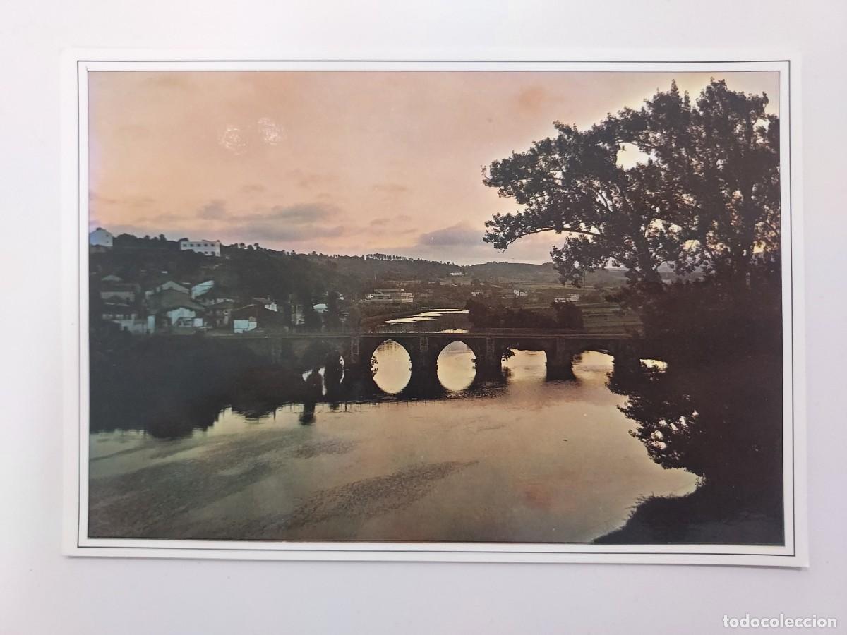 Postales: POSTAL LUGO PUENTE ROMANO SOBRE EL RIO MI&Ntilde;O ATARDECER. S/C. 1977