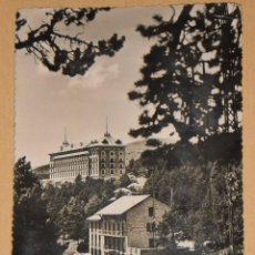 Postales: FONT-ROMEU – L´HOTEL REGINA ET LE GRAND HOTEL- 1954 – FOTOGRAFICA CIRCULADA. Lote 103935143
