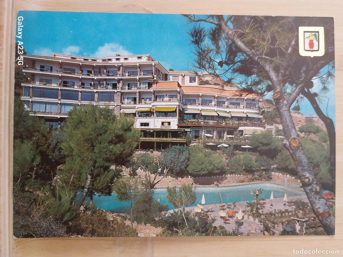 Postales: HOSTAL MONTE PICAYO ED FISA 5 SC ORIGINAL SILLAS PISCINA POP ART