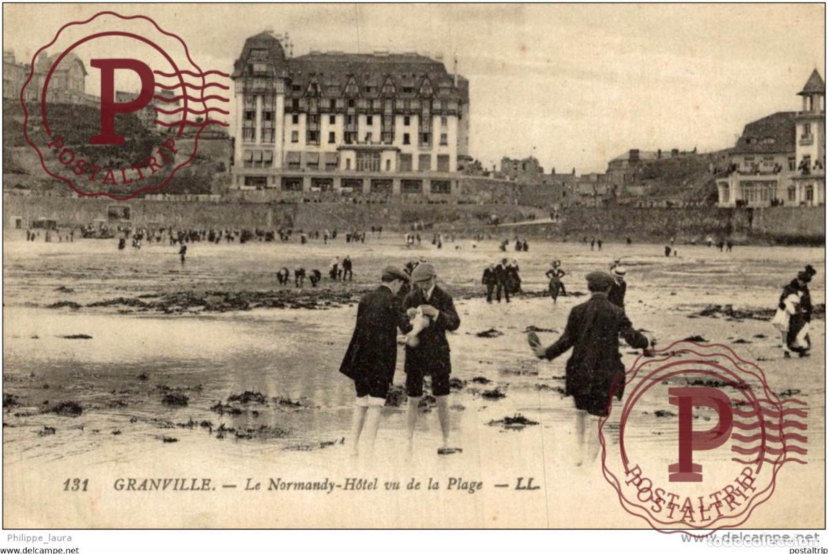 Postales: GRANVILLE - Le Normandy-H&ocirc;tel vu de la plage