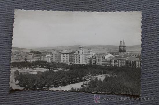 Postales: Postal. Logro&ntilde;o. Paseo del Espol&oacute;n. - Foto 1