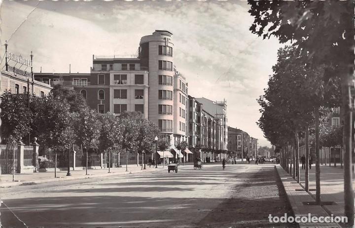 Postales: LOGRO&Ntilde;O.- AVENIDA VARA DE REY - Foto 1