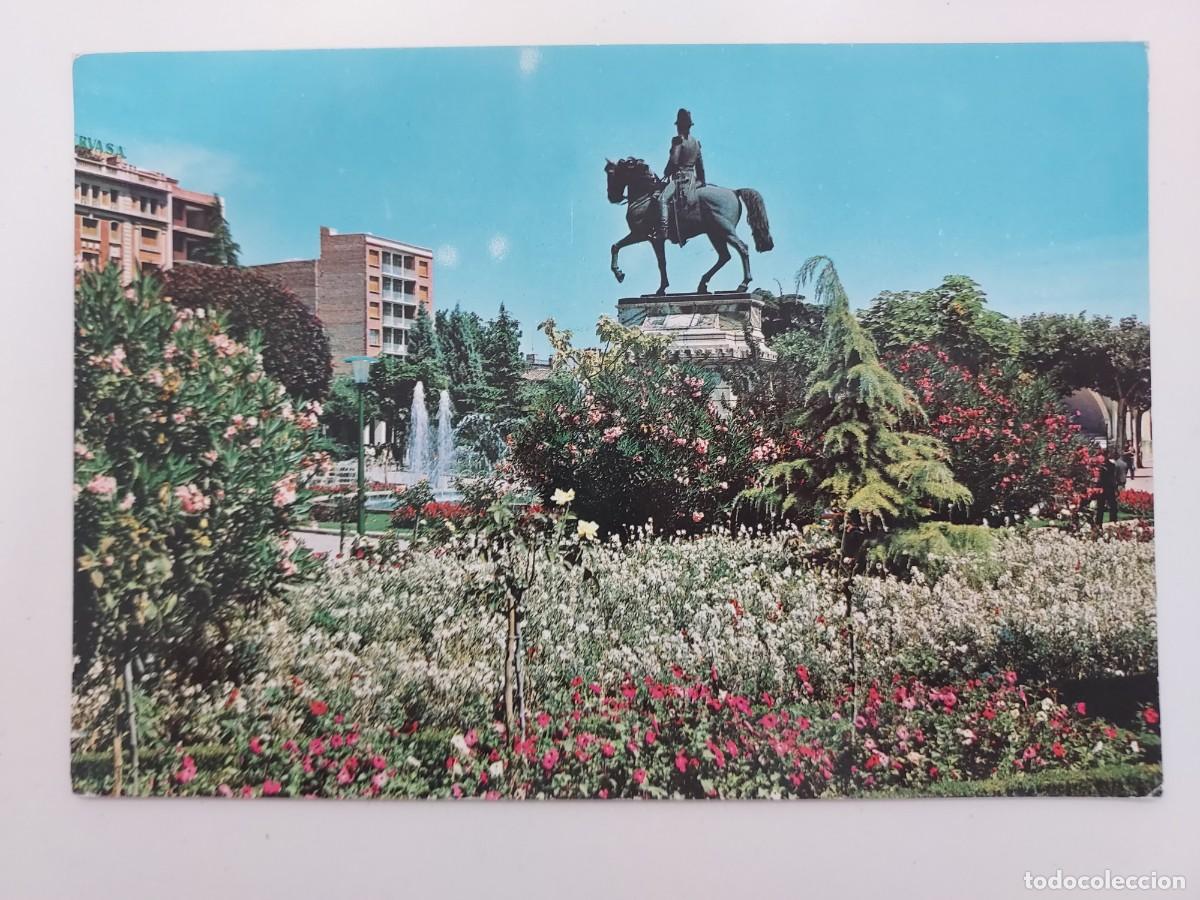 Postales: POSTAL LOGRO&Ntilde;O PLAZA DEL ESPOLON MONUMENTO. 1964. SIN CIRCULAR. SICILIA