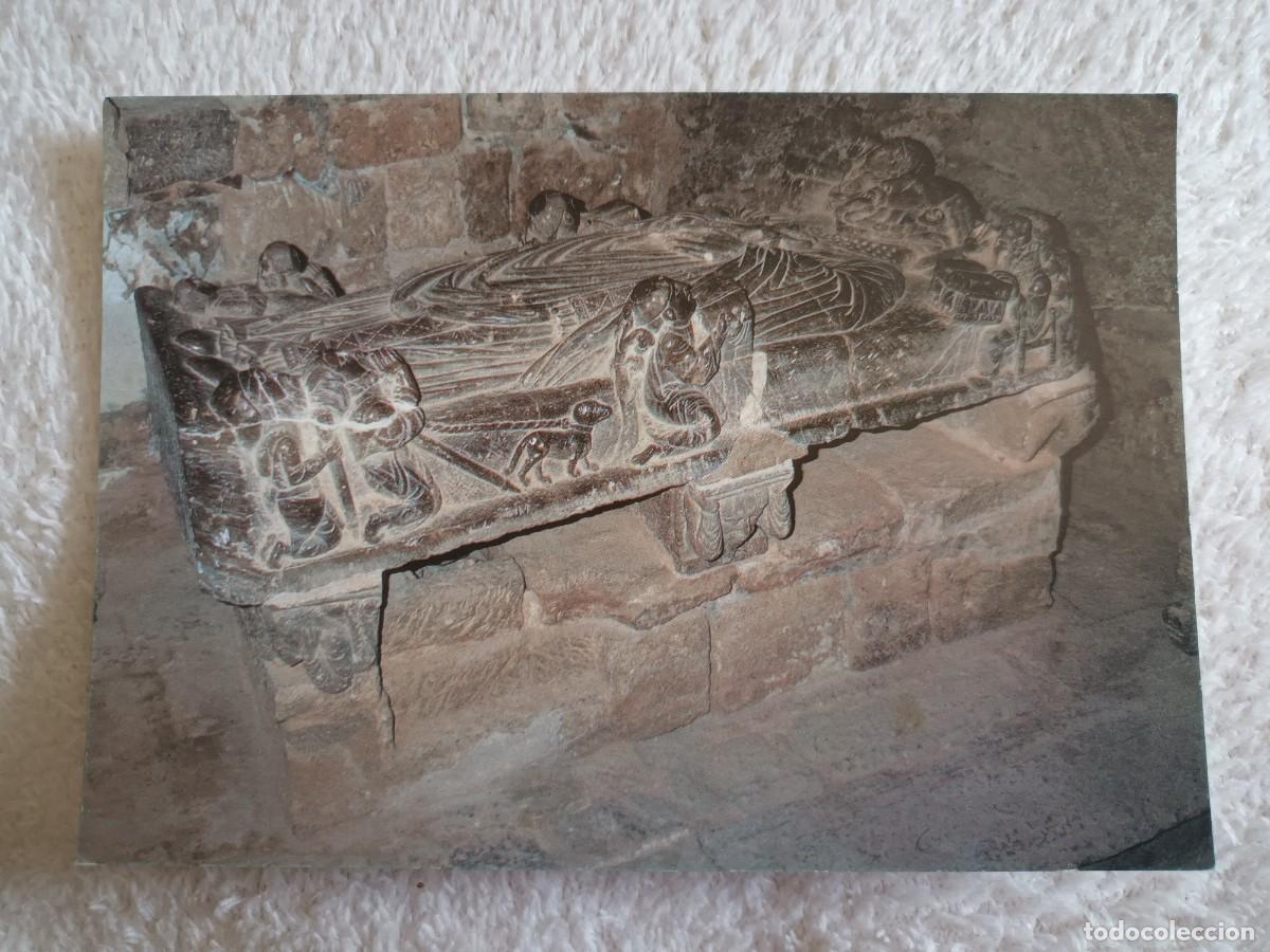 Postales: MONASTERIO DE SAN MILLAN DE SUSO. SEPULCRO (1985) - GOBIERNO DE LA RIOJA