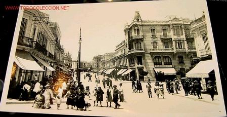 Postales: ANTIGUA POSTAL DE MELILLA - AVENIDA DE LA REPUBLICA - Foto 1