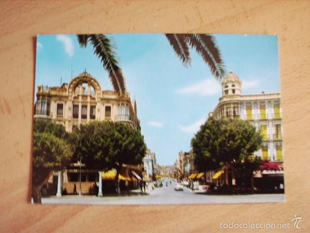 Postales: MELILLA  --  AVENIDA GENERALISIMO - Foto 1