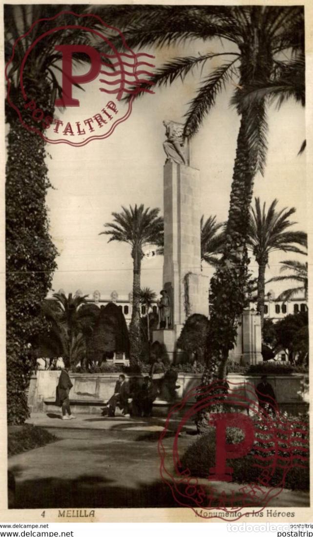 Postales: FOTOPOSTAL MELILLA MONIMENTO A LOS HEROES - Foto 1