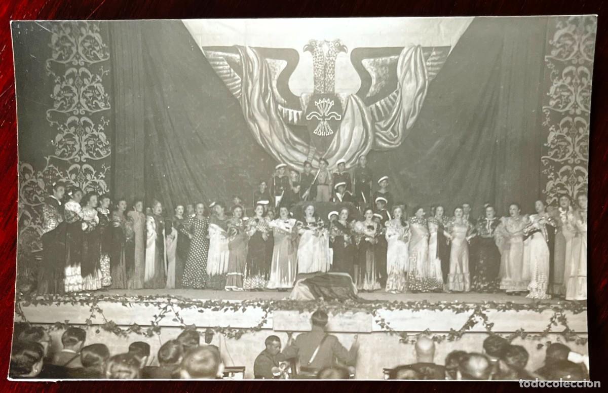 Postales: FOTO POSTAL DE MELILLA, FESTIVAL PATRIOTICO, POR DETRAS SELLO CON &iexcl;ARRIBA ESPA&Ntilde;A! FOTO LOPEZ DE MELI