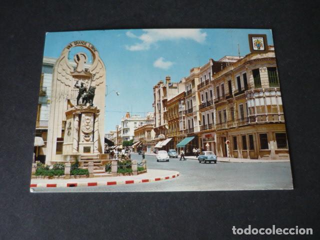 Postales: MELILLA MONUMENTO Y AVENIDA DEL GENERALISIMO - Foto 1