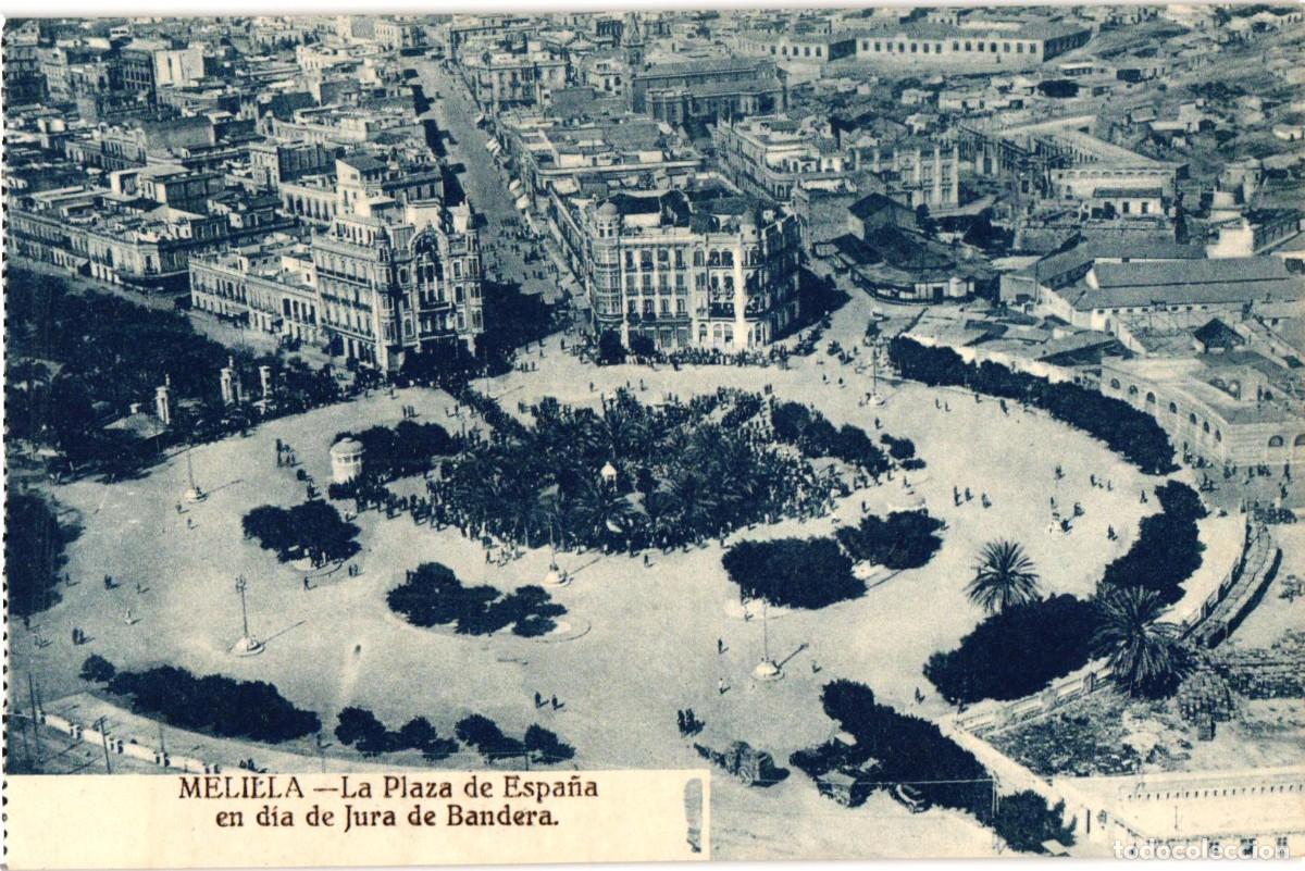 Postales: Melilla - La plaza de Espa&ntilde;a en dia de Jura de Bandera - Espa&ntilde;a