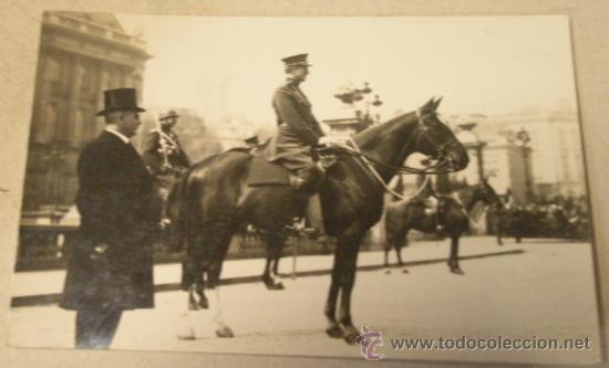 Postales: Postal Militar a caballo - Foto 1