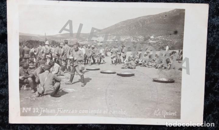 Postales: POSTAL FOTOGRAFICA - TETUAN - FUERZAS COMIENDO EL RANCHO - RECTORET 14x9cm - fechada 1914 -