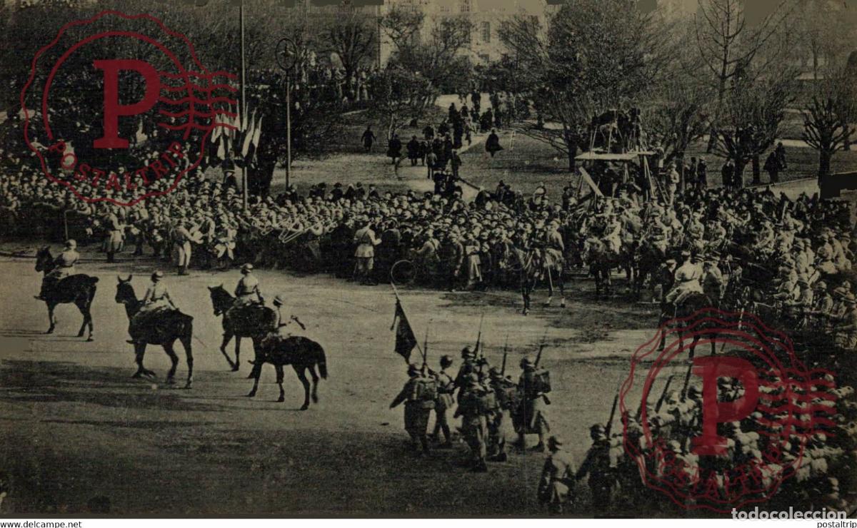 Cartes Postales: LE G&Eacute;N&Eacute;RAL GOURAUD PASSANT EN REVUE LES TROUPES FRANCAISES, STRASBOURG 1918. MILITAIRE MILIT&Auml;R MIL