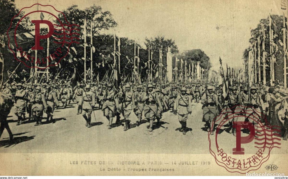 Cartes Postales: LES FETES DE LA VICTOIRE A PARIS 14 JUILLET. MILITAIRE MILIT&Auml;R MILITARY