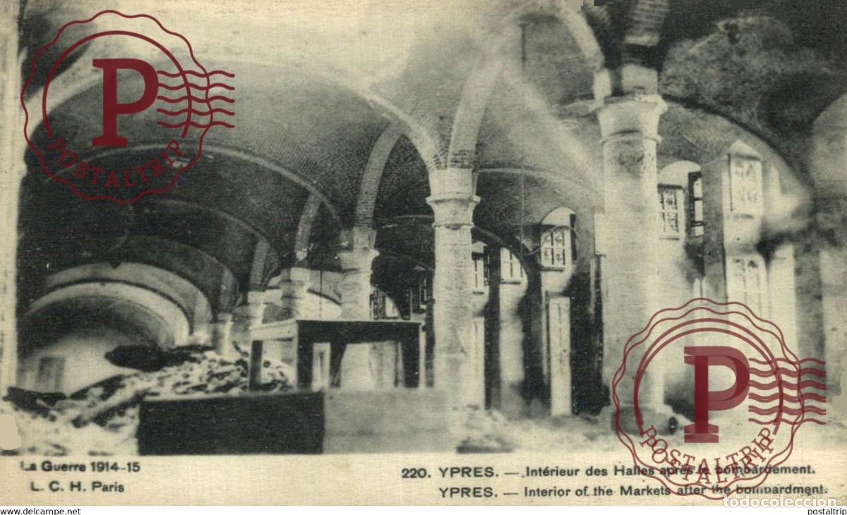Postales: Ypres Interieur des Halles apres le bombardement MILITARY MILITAIRE MILIT&Auml;R