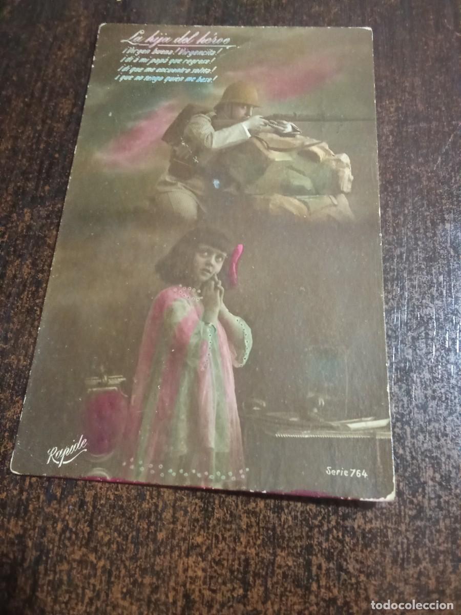 Postales: La hija del h&eacute;roe.Rapide.