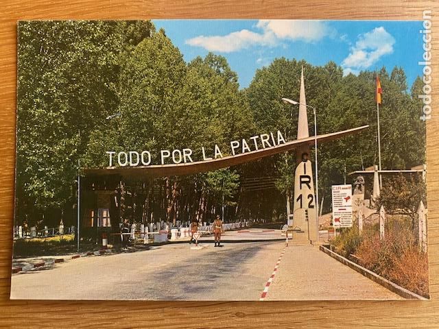 Postales: Centro Instrucci&oacute;n de Reclutas n&ordm; 12 (Le&oacute;n). Campamneto del Ferral Bernesga