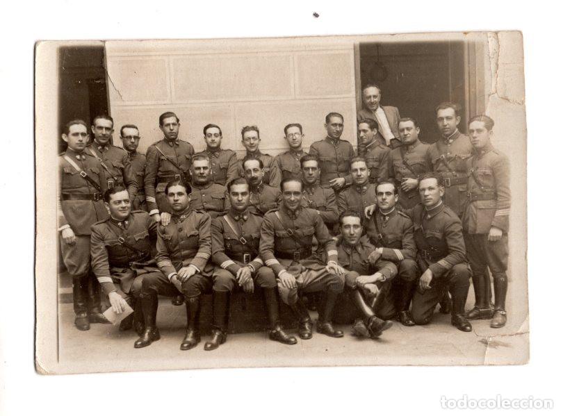 Postales: GRUPO DE MILITARES. CURSO DE SARGENTOS. FOTO ESGUEVA. MADRID