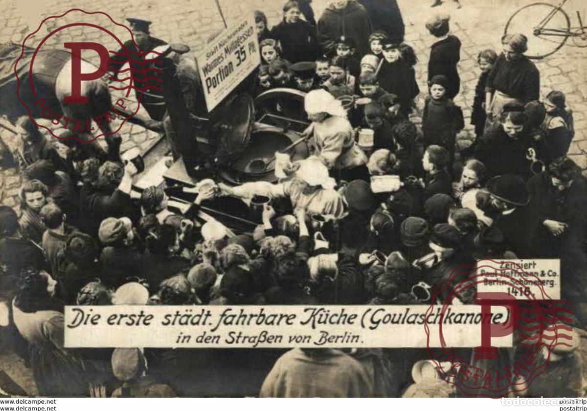 Postales: RPPC PHOTO DIE ERSTE STADT FAHRBARE KUCHE GOULASCHKANONE STRASSEN VON BERLIN 17*12cm 191415 WWI W