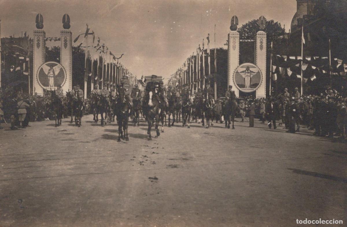 Postales: Country City European Military Parade Horses Banners Early 20C *YAD327
