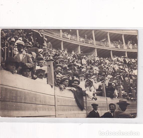 Cartoline: Postal fotogr&aacute;fica Plaza de Toros de Cartagena. Una grada. Sin circular