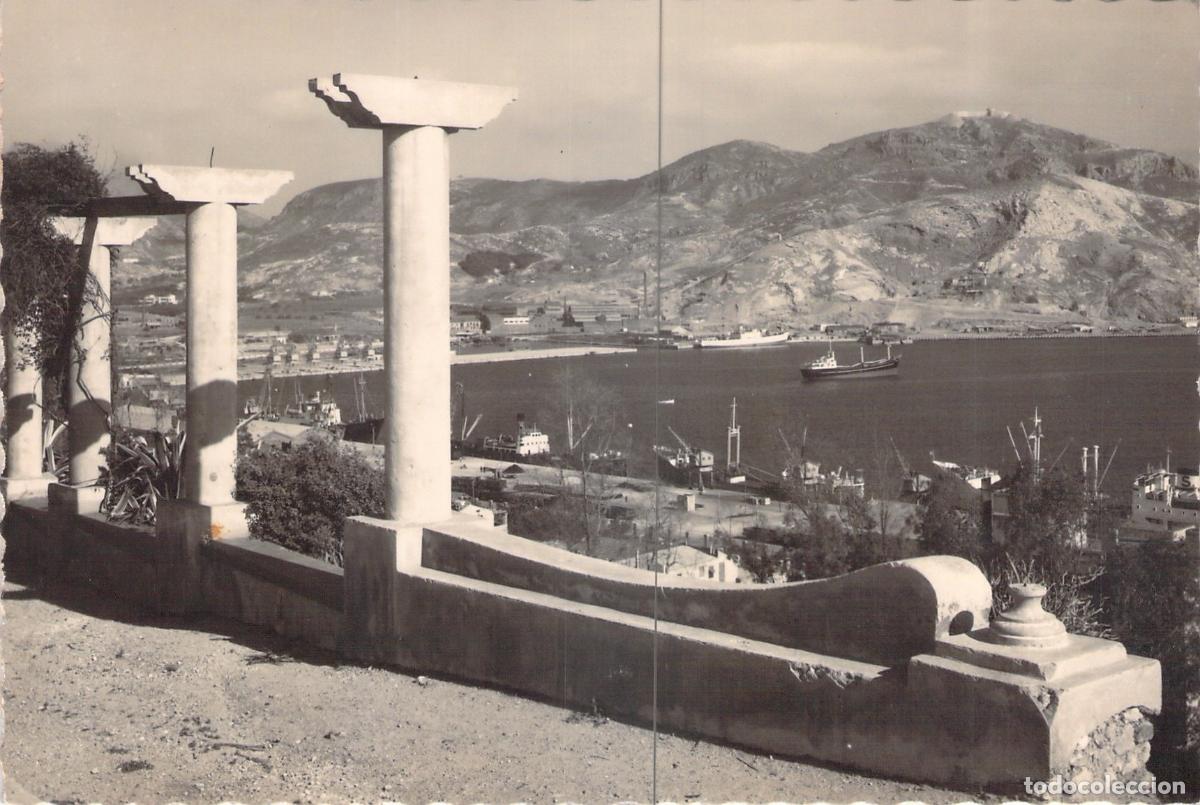 Postales: Postal de Cartagena Murcia Puerto y Monte de San Juli&aacute;n