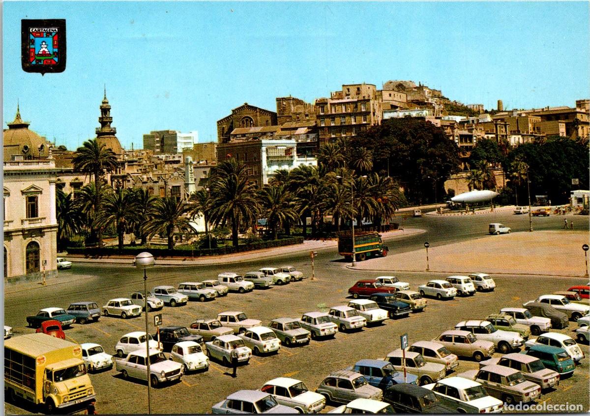 Postales: Cartagena - Explanada del Puerto - Subirats Casanovas 115 - 146x103mm - Cami&oacute;n Reparto Cerveza SKOL