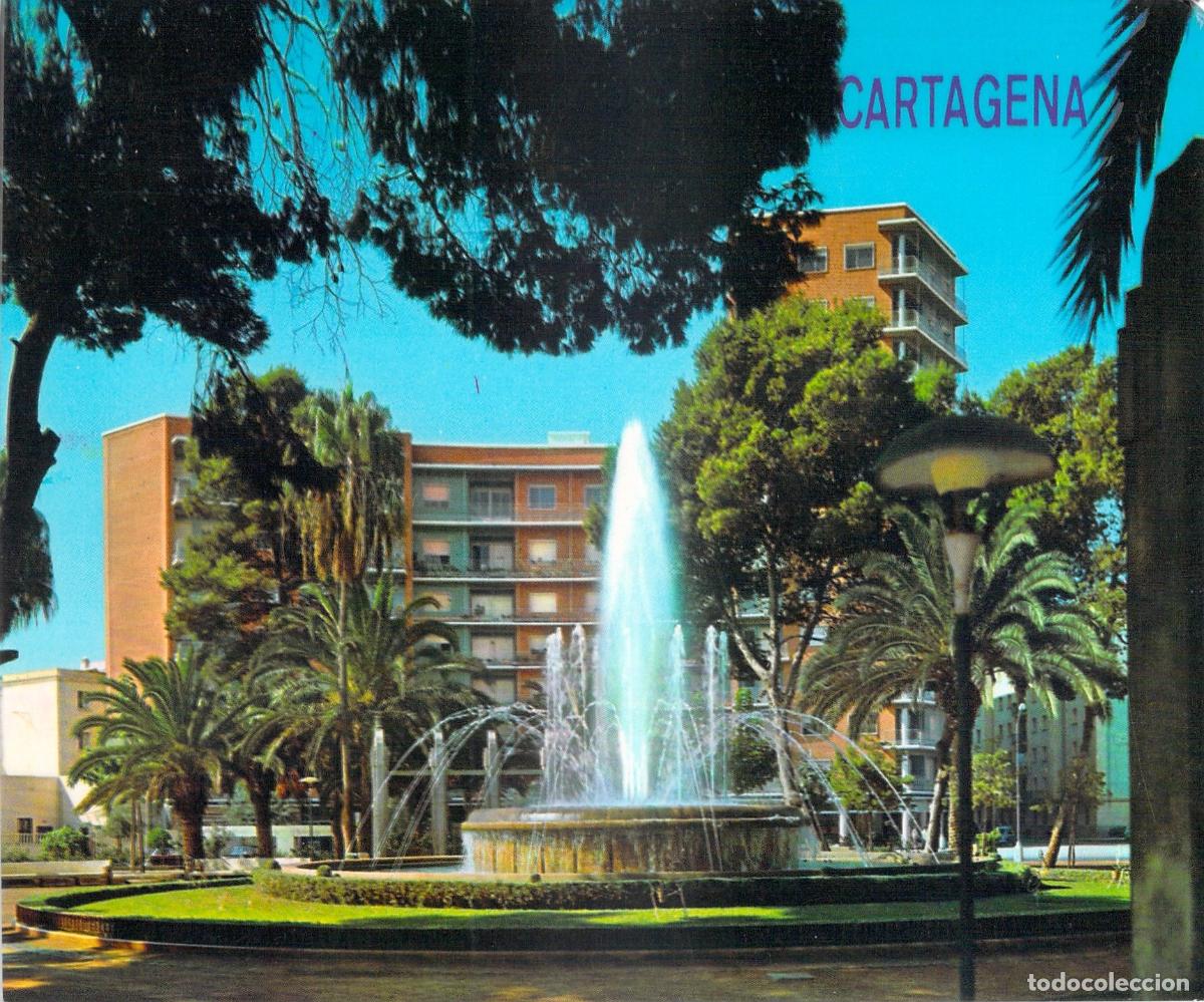 Postales: Postal de la Plaza de Espa&ntilde;a en Cartagena con Fuente Central